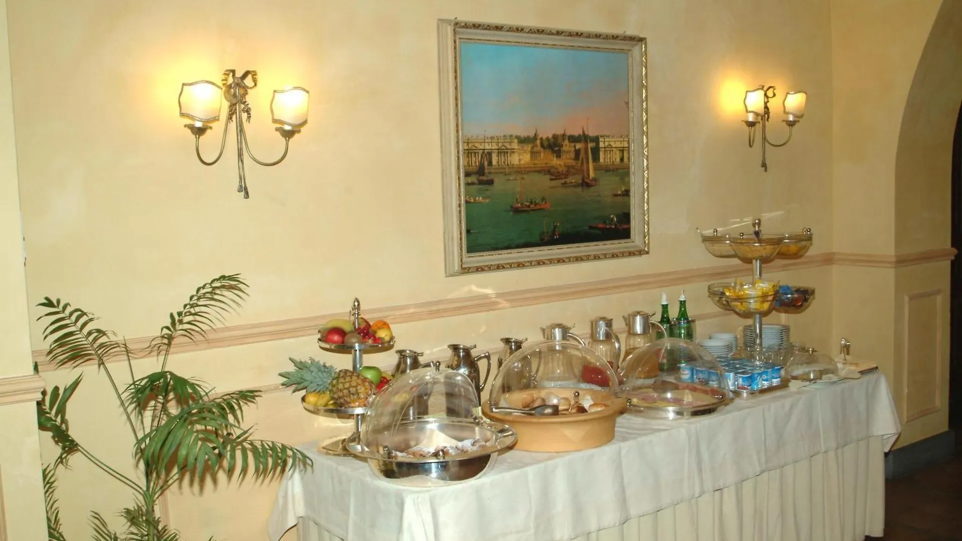 Hotel La Ville Catánia Italië