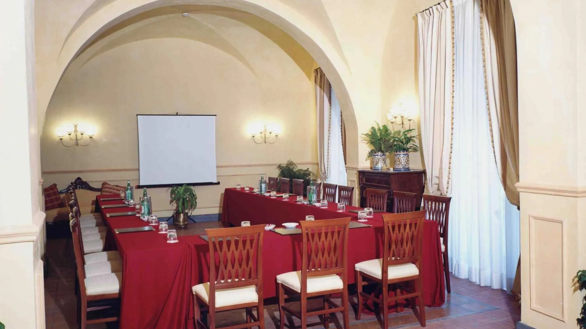 Hotel La Ville Catánia Italië